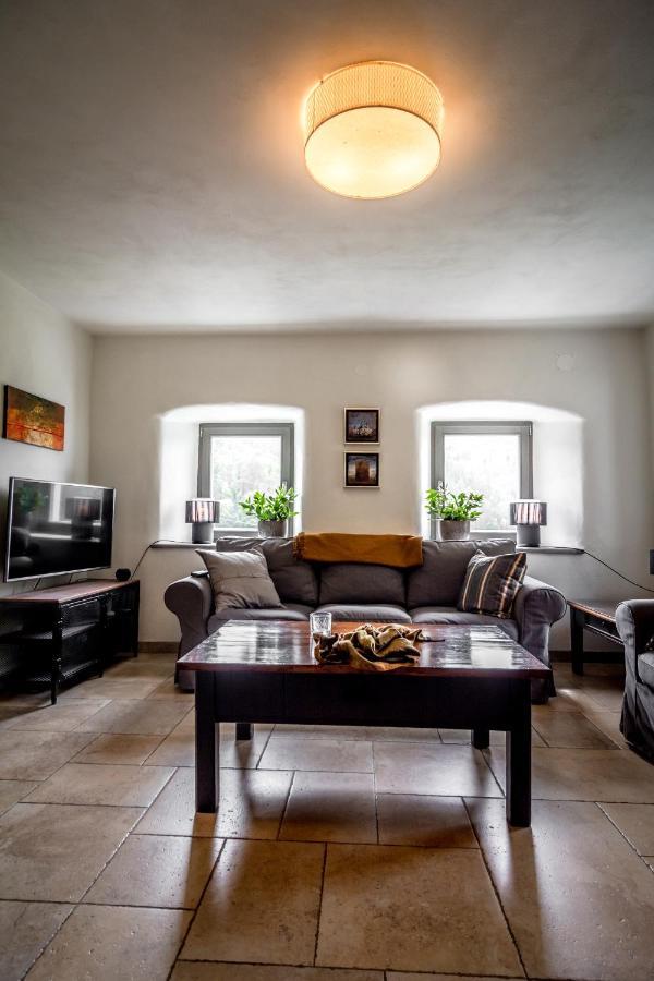 Kuninez, Holiday Home With Summer Kitchen โมสต์ นา โซชิ ภายนอก รูปภาพ