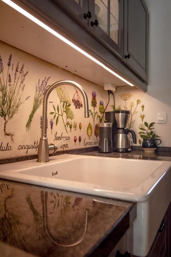Kuninez, Holiday Home With Summer Kitchen โมสต์ นา โซชิ ภายนอก รูปภาพ